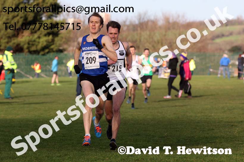 Senior mens Cathedral Relays, Birtley. Photo:  David T. Hewitson/Sports for All Pics